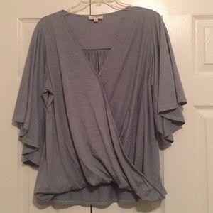 Umgee steel blue/gray top large very gently worn